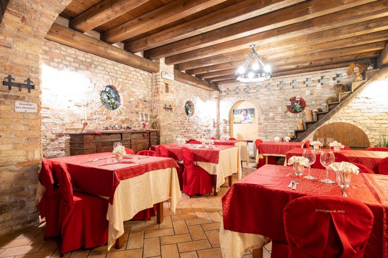 Principato Di Ariis Hotel Rivignano Exterior photo